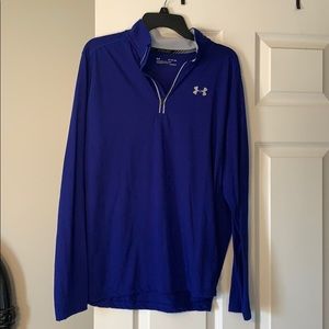 Men’s Under Armour long sleeve tee